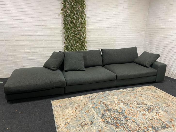 VERZELLONI HOLDEN Design bank - Gratis Levering, Huis en Inrichting, Banken | Bankstellen, Zo goed als nieuw, Vierpersoons of meer