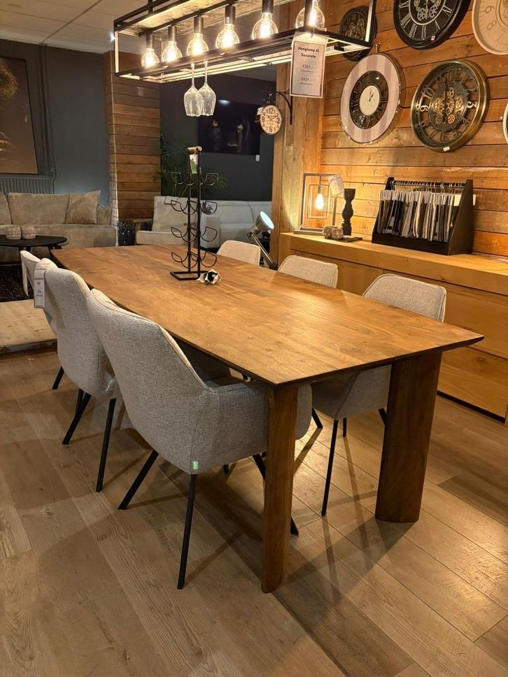 Eclipse tafel - Merk Bruuts, Huis en Inrichting, Tafels | Eettafels, Nieuw, 50 tot 100 cm, 200 cm of meer, Vijf personen of meer