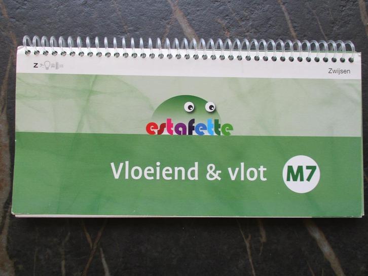 Vloeiend & Vlot Estafette ringboekje avi M7 Zwijsen Groep 7, Boeken, Kinderboeken | Jeugd | 10 tot 12 jaar, Zo goed als nieuw