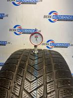 2x Pirelli Scorpion Winter RFT 275/40 R20 106V 275/40/20 275, Gebruikt, -, 275 mm, -
