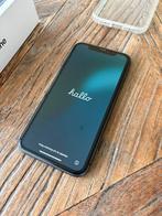 iPhone 11 + lader + doos + screen protector + tech21 hoesje, Zwart, Nieuw, 64 GB, Zonder simlock
