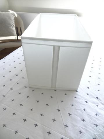 SKUBB Bak, wit, 31x55x33 cm beschikbaar voor biedingen