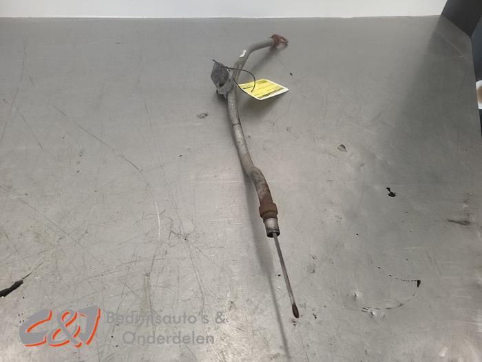 Olie Peilstok van een Mercedes Vito, Auto-onderdelen, Motor en Toebehoren, Mercedes-Benz, Gebruikt, 3 maanden garantie, Ophalen of Verzenden