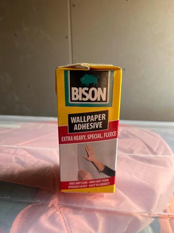 Bison behankplaksel beschikbaar voor biedingen