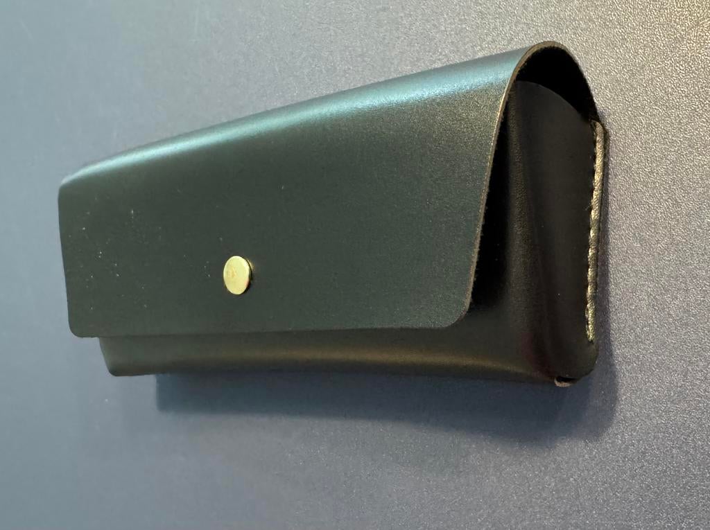 Nieuw brillenkoker zwart voor bril of zonnebril, Ophalen of Verzenden, Nieuw, Zwart