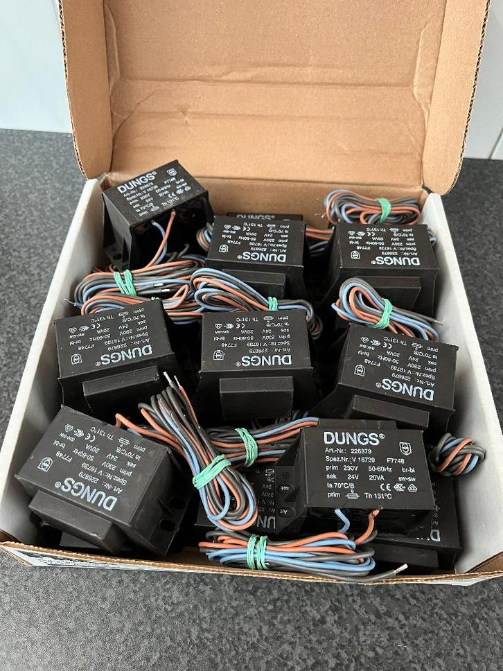 Dungs trafo transformator nr226879 . 24volt 20va. V16739, Hobby en Vrije tijd, Elektronica-componenten, Nieuw, Ophalen of Verzenden