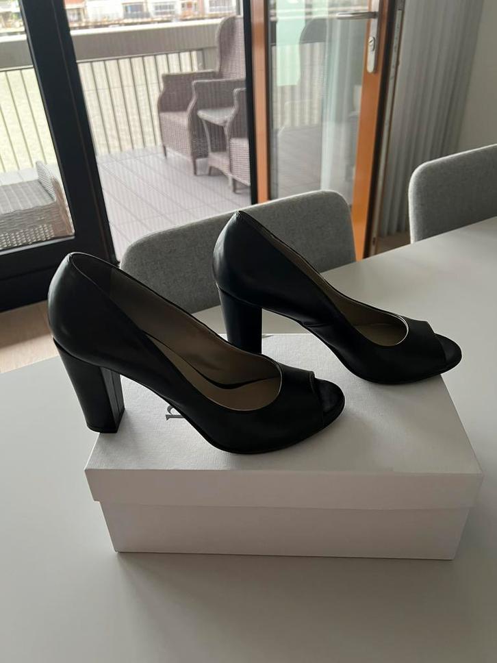 Pumps van Noe (Maat: 39), Kleding | Dames, Schoenen, Zo goed als nieuw, Pumps, Zwart, Ophalen of Verzenden