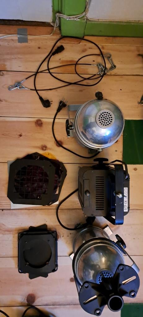 theaterlampen 3, Ophalen