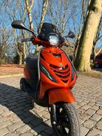 Piaggio zip 2022 Amber orange 4t 50cc, Ophalen, Zip, Zo goed als nieuw, Benzine