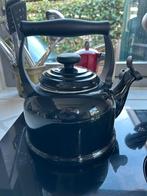 Zgan Le Creuset Fluitketel 2.1L - Ebbenzwart, Huis en Inrichting, Keuken | Keukenbenodigdheden, Ophalen of Verzenden, Zo goed als nieuw