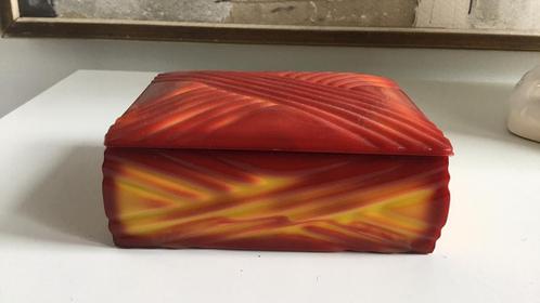 Marmorite glazen doosje met deksel, Antiek en Kunst, Antiek | Glas en Kristal, Ophalen of Verzenden