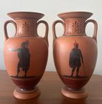 P. Ipsen terracotta vazen 2 stuks, Antiek en Kunst, Verzenden