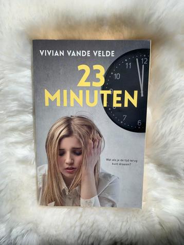Vivian Vande Velde - 23 minuten (YA Special Kruidvat 2019) beschikbaar voor biedingen