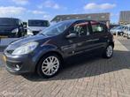 Renault Clio 1.2-16V Collection, Auto's, Renault, 535 kg, 4 cilinders, Origineel Nederlands, Handgeschakeld