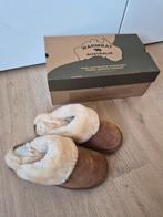 Warmbat Pantoffels Merino Wol - Gedragen, Kleding | Dames, Bruin, Ophalen of Verzenden, Pantoffels of Sloffen, Gedragen