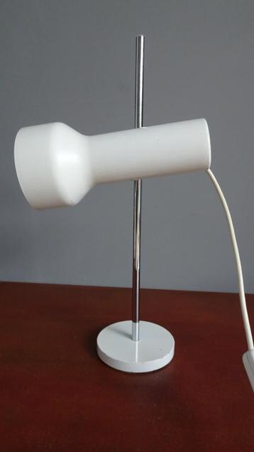 Midcentury design bureaulamp tafellamp wit/chroom metaal  beschikbaar voor biedingen