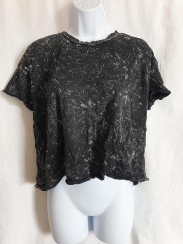 Leuk shirt, blote rug. Mt M Merk Zara Trafaluc beschikbaar voor biedingen