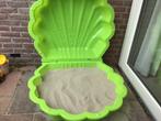 Zgan groene zandbakschelp met speelzand, Kinderen en Baby's, Speelgoed | Buiten | Zandbakken, Ophalen, Zo goed als nieuw