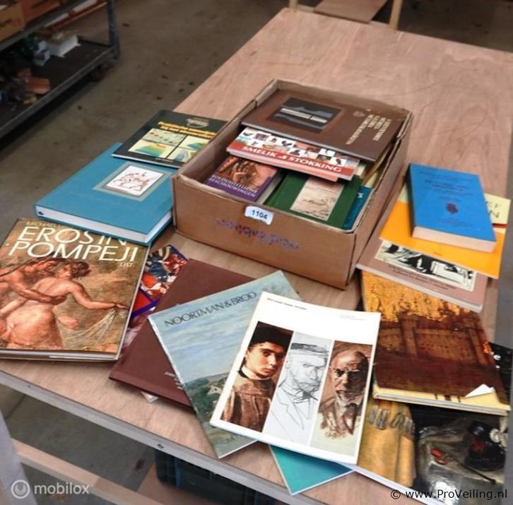 Online Veiling: Partij vnl. kunstboeken in doos, Antiek en Kunst, Kunst | Overige Kunst