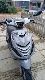 Scooter zipp 4 tact, Fietsen en Brommers, Scooters | Piaggio, Ophalen, Gebruikt, Maximaal 45 km/u, Zip
