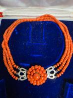 Antiek Bloedkoraal Collier, Sieraden, Tassen en Uiterlijk, Gebruikt, Ophalen of Verzenden, Steen of Mineraal, Met edelsteen