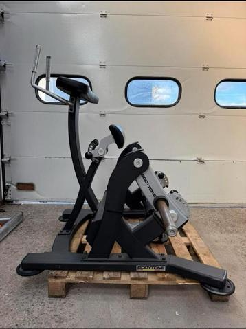 Bodytone standing leg curl / beinbeuger / legcurl beschikbaar voor biedingen