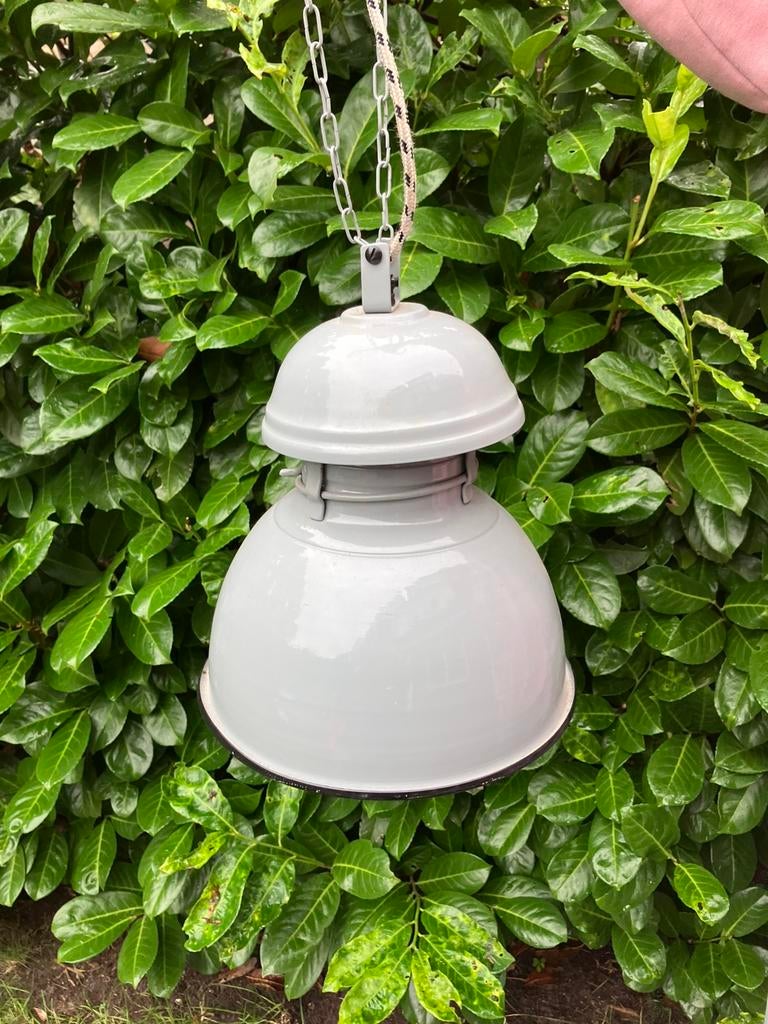 2 Lampen hk living eetkamer lamp grijs modern/  industrieel, Ophalen of Verzenden, Zo goed als nieuw, Metaal, Minder dan 50 cm
