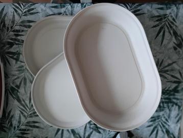 Tupperware beschikbaar voor biedingen