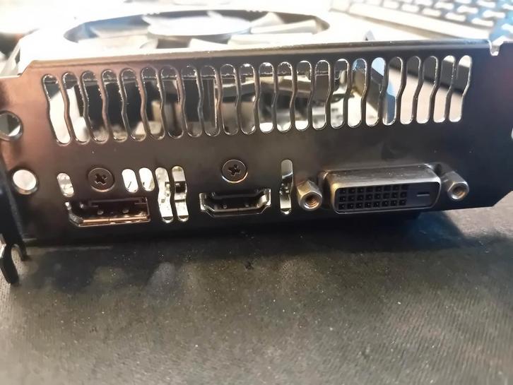 ASUS CERBERUS GTX 1050 Ti 4GB., Computers en Software, Videokaarten, Gebruikt, Nvidia, PCI-Express 3.0, GDDR5, HDMI, DisplayPort
