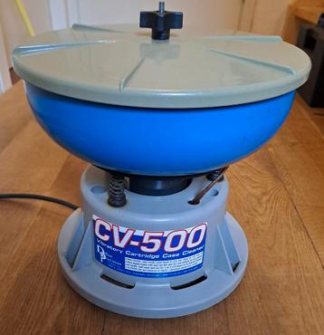 Dillon CV-500 Case Cleaner beschikbaar voor biedingen