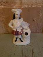 Oud klein vaasje Frans porselein. Man met cape. Wit met goud, Antiek en Kunst, Curiosa en Brocante, Ophalen