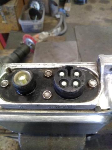 mercedes 280 slc 1980 onstekings modulen beschikbaar voor biedingen