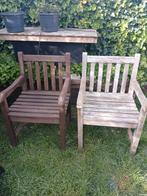 2 stuks hard houten stoelen, Ophalen, Zo goed als nieuw, Hout