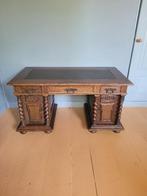 Antiek bureau, Ophalen