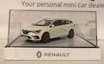 Norev 1:43 Renault Megane Estate wit nieuw in display doosje, Nieuw, Ophalen of Verzenden, Auto, Norev