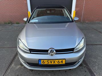 Volkswagen Golf 1.4 TSI ACT 2013 DSG Highline pano beschikbaar voor biedingen