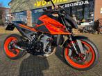 KTM 990 DUKE 2025TECH PACK AUSTIN UITLAAT 1500 km NIEUWSTAAT, 2 cilinders, KTM, Bedrijf, Onbekend