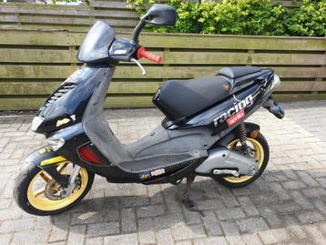 Aprilia SR 50 Capirossi Replica met bromkenteken  beschikbaar voor biedingen
