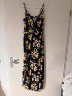 Zwarte bloemenjurk H&M Divided maat 36, Zwart, Ophalen of Verzenden, Zo goed als nieuw, Maat 36 (S)