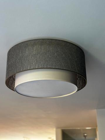 Plafondlamp 60cm beschikbaar voor biedingen