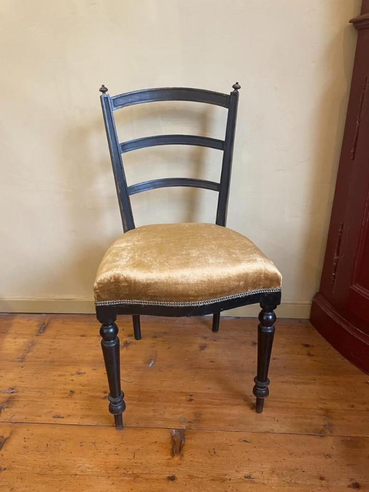 Frivole antieke Stoel gestoffeerd lichter model Frans, Antiek en Kunst, Antiek | Meubels | Stoelen en Banken, Ophalen of Verzenden