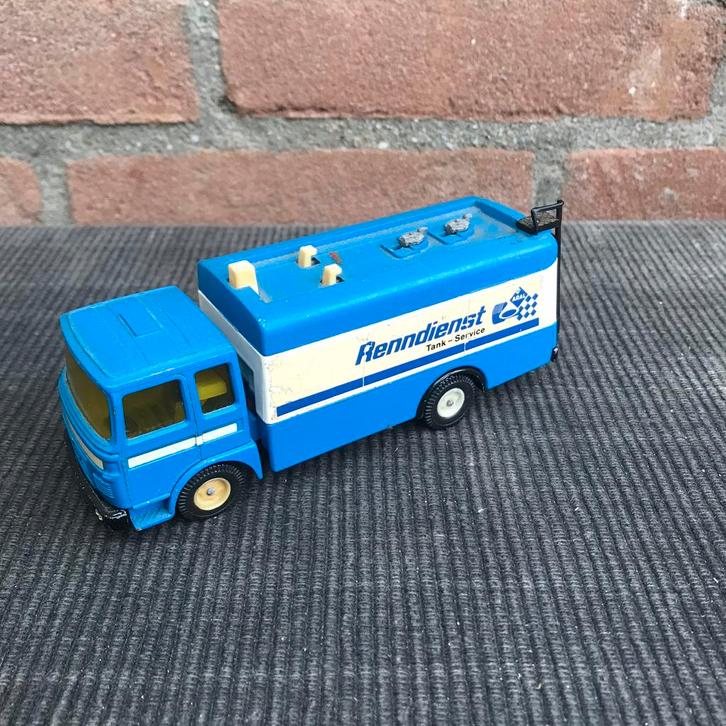 SIKU V331 M.A.N. ARAL RENNDIENST, Hobby en Vrije tijd, Modelauto's | 1:50, Gebruikt, Bus of Vrachtwagen, SIKU, Ophalen of Verzenden