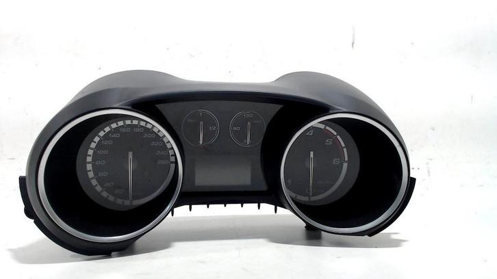Cockpit Alfa Romeo Giulietta, Auto-onderdelen, Dashboard en Schakelaars, Alfa Romeo, Gebruikt, Herkomst onderdeel bekend, 12 maanden garantie