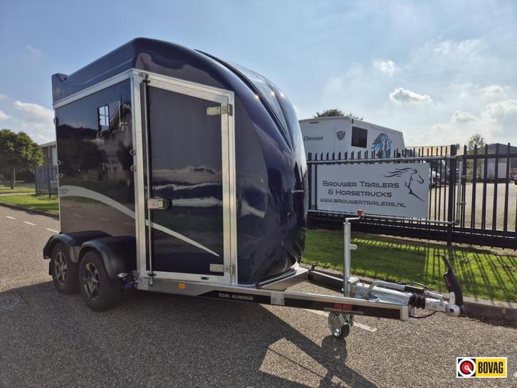 Bonilla B4,polyester 2-paards,600 kg,zadelkamer, Auto diversen, Aanhangers en Bagagewagens, Nieuw