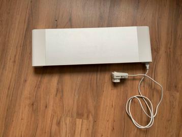Monitor of beeldscherm verhoger met USB beschikbaar voor biedingen