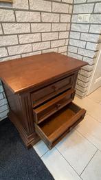 Ladekastje massief hout, Ophalen, 50 tot 100 cm, Zo goed als nieuw, 3 of 4 laden