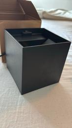 Gloednieuwe wandlampen 2x, Huis en Inrichting, Ophalen of Verzenden, Nieuw, Kunststof