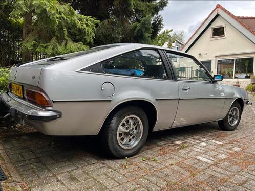 Opel Manta 1.9 N AUT 1979 Grijs, Auto's, Oldtimers, Particulier, Benzine, Coupé, Automaat, Origineel Nederlands, Zilver of Grijs