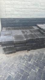 Gratis afhalen antraciet waaltjes 2 maten, Tuin en Terras, Ophalen, Zo goed als nieuw, Beton, Minder dan 100 cm