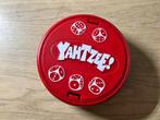 Yahtzee MB Reis Editie, Hobby en Vrije tijd, Gezelschapsspellen | Bordspellen, Ophalen of Verzenden, Zo goed als nieuw